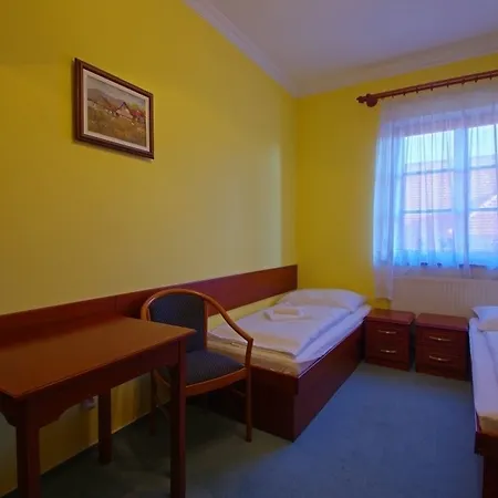 乌列娃酒店 勒沃卡